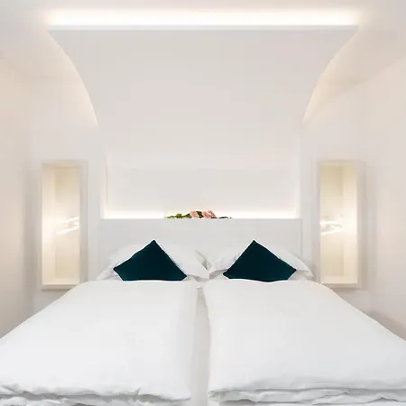 Hotel Pareda 4*