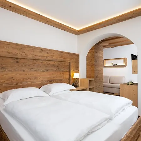 Hotel Pareda Canazei