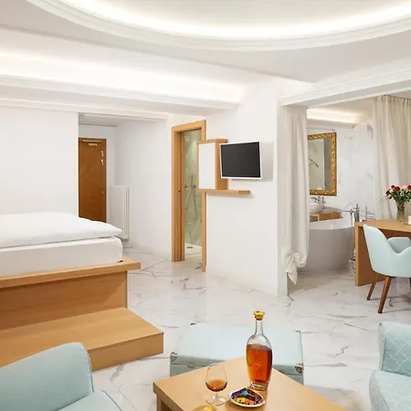 Hotel Pareda